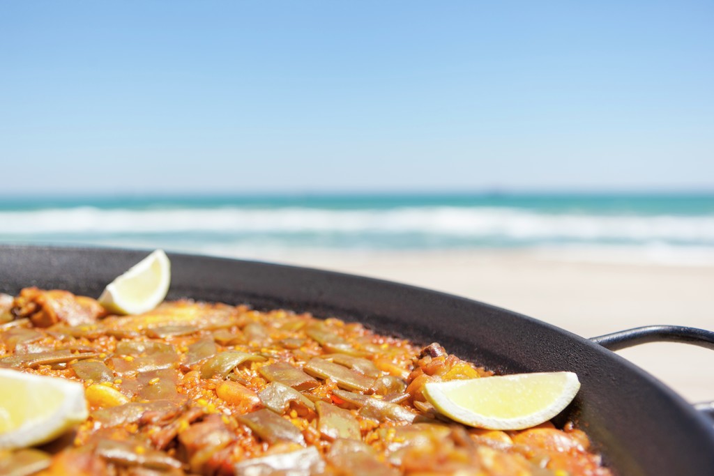 Paella Valenciana En El Mar